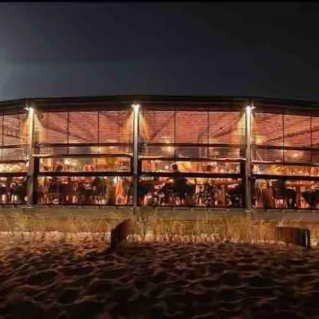 Lux 56 Da Aveiro A 20 Metros Da * Barra